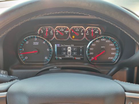 Used 2018 GMC Sierra 1500 SLE w/ SLE Fleet Preferred Package AWD/4WD image 19