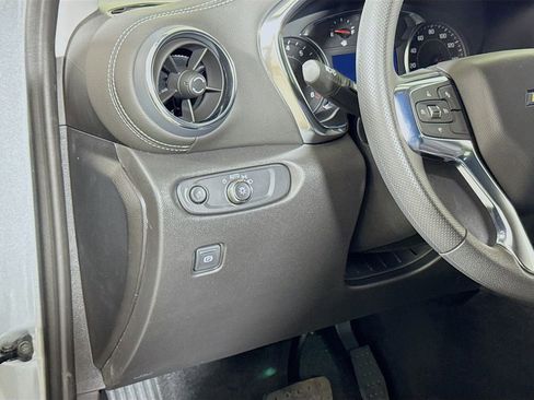 Certified 2026 Chevrolet Blazer LT FWD image 8