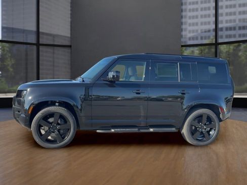 New 2026 Land Rover Defender 110 X-Dynamic SE image 2