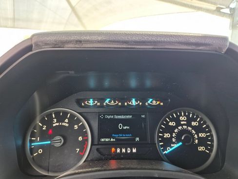 Used 2019 Ford F150 XLT w/ Equipment Group 302A Luxury AWD/4WD image 9