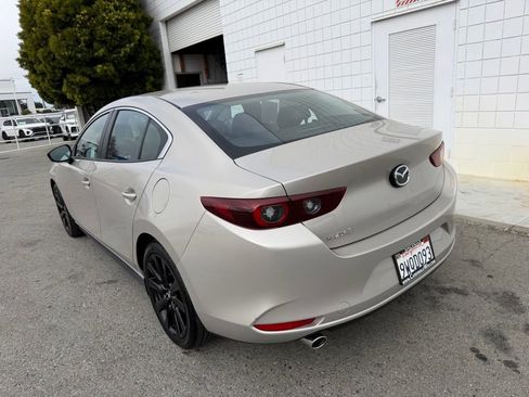 Certified 2026 MAZDA MAZDA3 s Sport FWD image 4