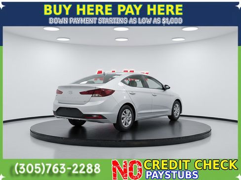 Used 2019 Hyundai Elantra SE FWD image 3