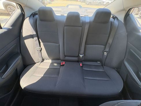 Used 2025 Nissan Altima 2.5 SV FWD image 36