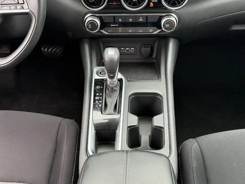 Used 2024 Nissan Sentra SV FWD image 21