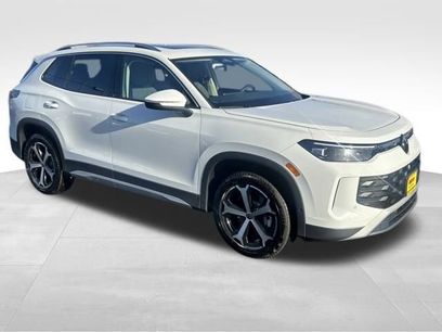 New 2026 Volkswagen Tiguan SE