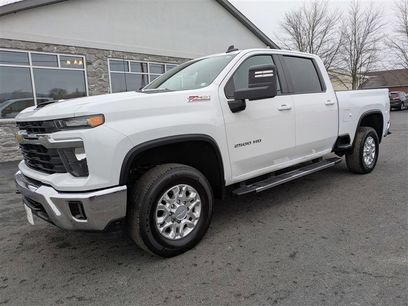 Used 2024 Chevrolet Silverado 2500 LT