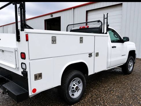 Used 2016 Chevrolet Silverado 2500 W/T RWD image 4