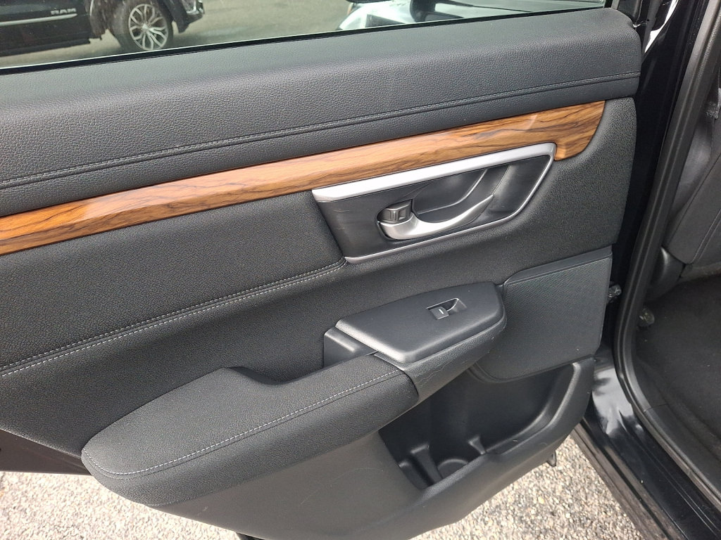 Used 2017 Honda CR-V EX image 19