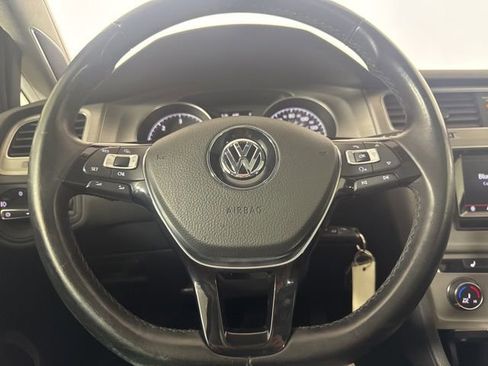 Used 2015 Volkswagen Golf TDI SE FWD image 17