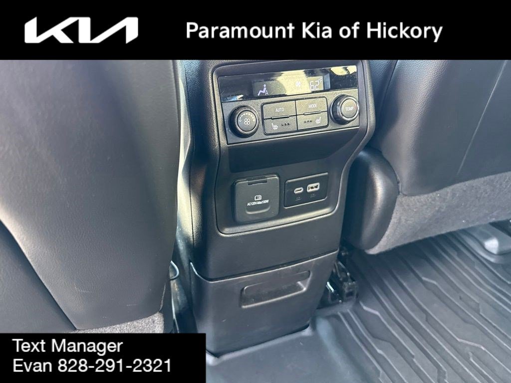 Used 2022 GMC Acadia AT4 w/ Preferred Package AWD/4WD image 16