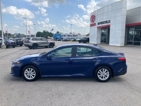 Used 2025 Toyota Camry LE w/ Convenience Package AWD/4WD image 4
