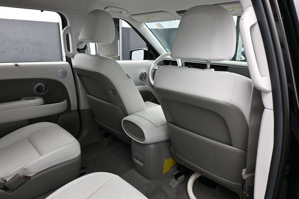 Used 2026 Hyundai Palisade SEL FWD image 46