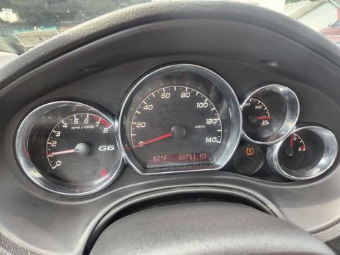 Used 2010 Pontiac G6 Sedan FWD image 13
