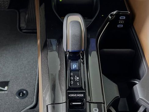 New 2026 Toyota Crown Signia image 21