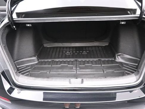 Used 2024 Honda Civic EX image 2