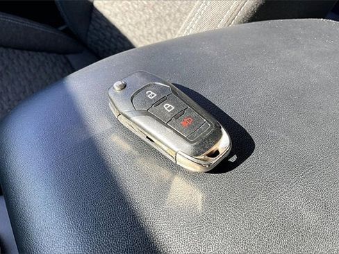 Used 2025 Ford Ranger XL image 33