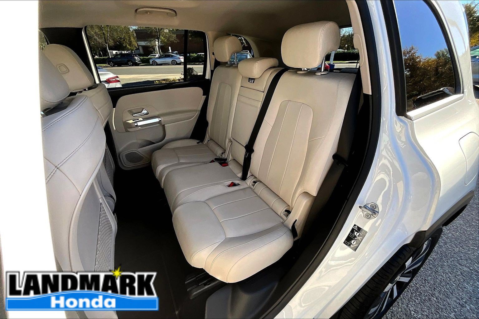 Used 2020 Mercedes-Benz GLB 250 4MATIC image 28