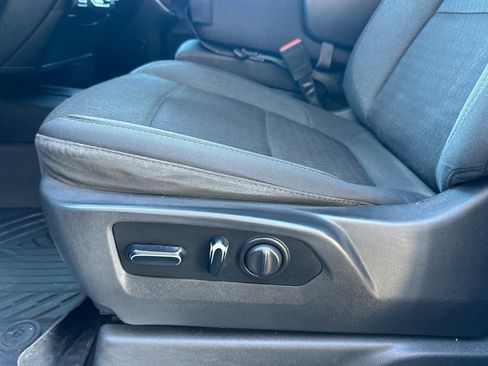 Used 2023 Chevrolet Silverado 2500 LT w/ Convenience Package image 13