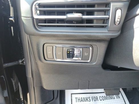 Used 2022 Lincoln Corsair Reserve w/ Equipment Group 201A image 41