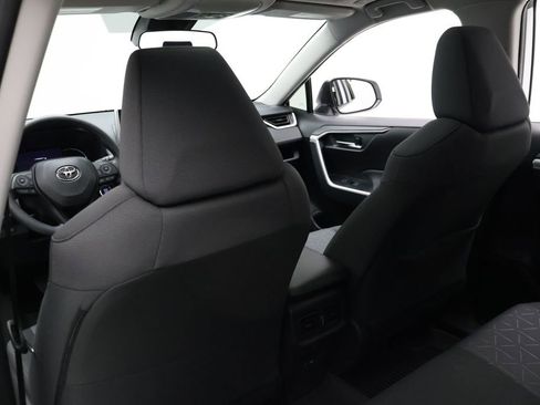 Certified 2025 Toyota RAV4 XLE image 20