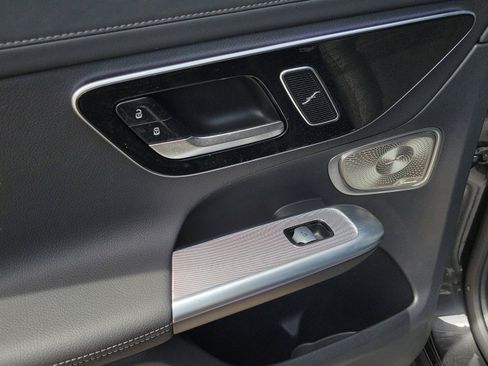 Certified 2026 Mercedes-Benz GLC 300 4MATIC image 8