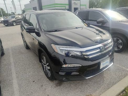 Used 2018 Honda Pilot Elite image 19