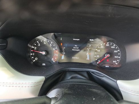 Used 2025 Jeep Compass Limited AWD/4WD image 2