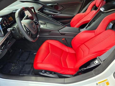 Used 2025 Chevrolet Corvette Z06 image 17