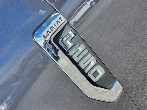 Used 2022 Ford F250 Lariat w/ Lariat Ultimate Package image 12