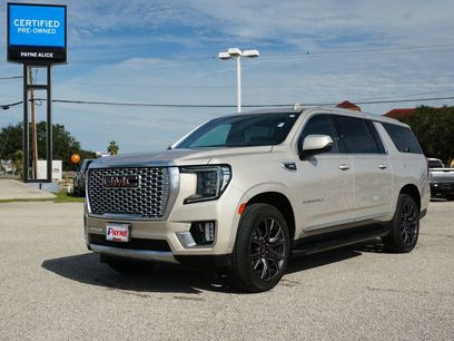 Used 2023 GMC Yukon XL Denali w/ Advanced Technology Package