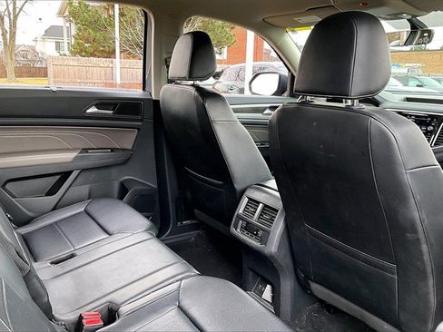 Used 2022 Volkswagen Atlas SE w/ Black Wheel Package image 29