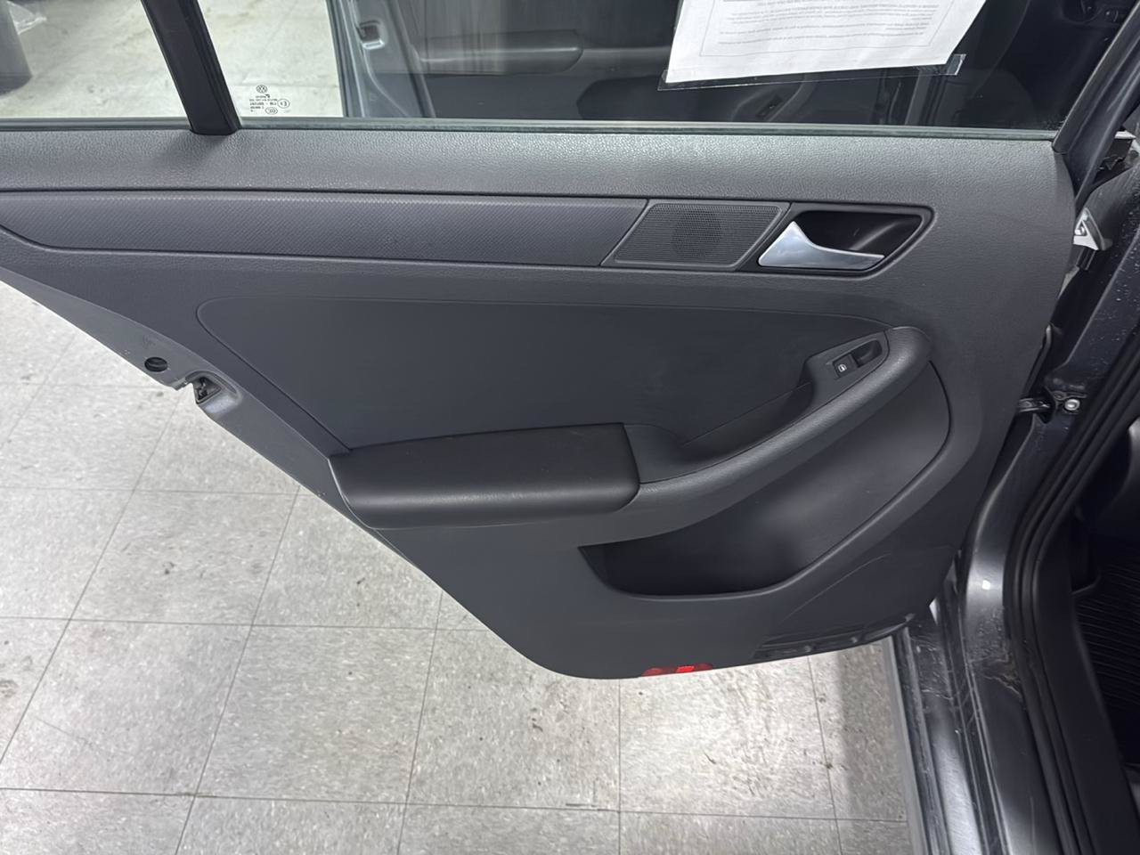 Used 2016 Volkswagen Jetta S FWD image 38