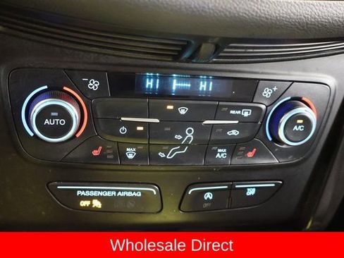 Used 2017 Ford Escape Titanium image 20