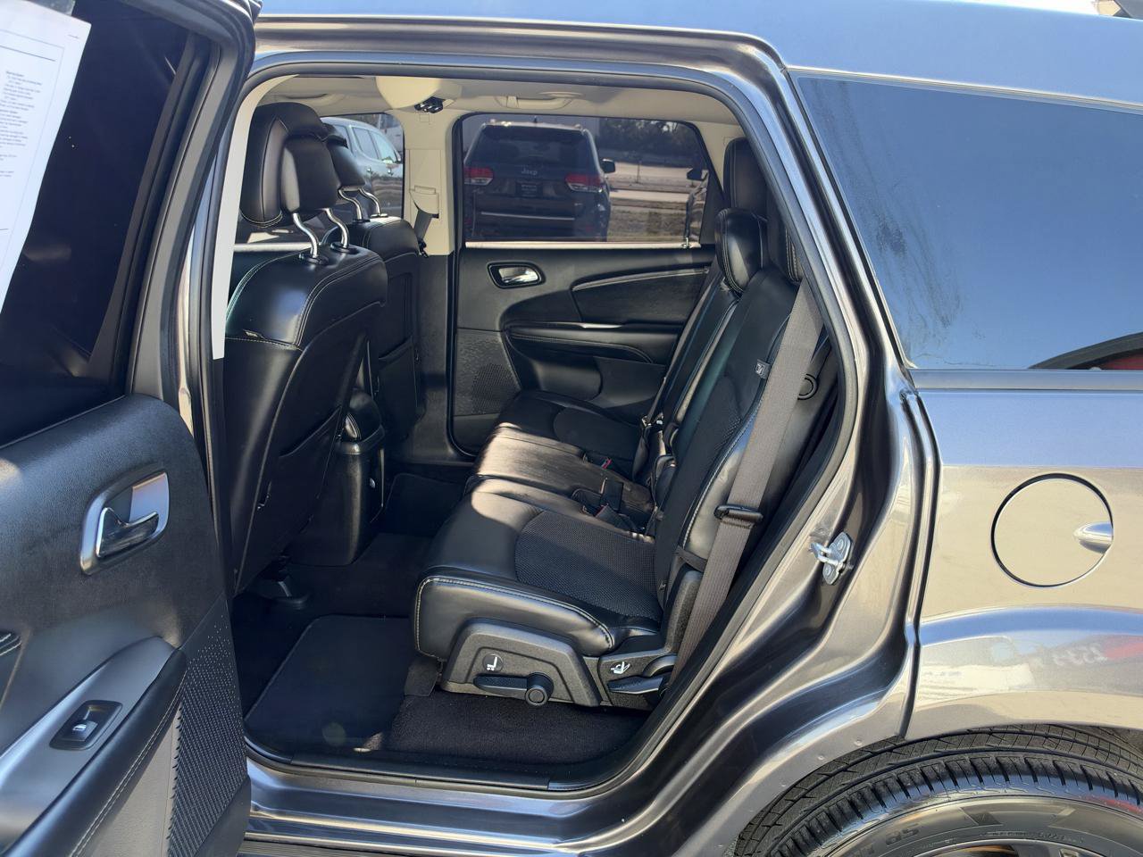 Used 2020 Dodge Journey Crossroad FWD image 11