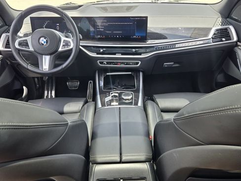 Used 2024 BMW X5 sDrive40i w/ M Sport Package RWD image 12
