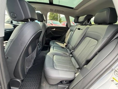 Used 2023 Audi Q5 2.0T Premium Plus w/ Premium Plus Package AWD/4WD image 36