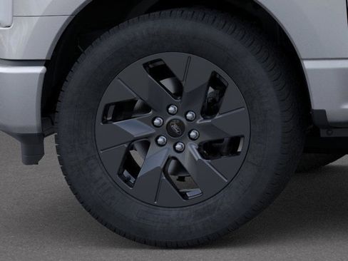 New 2025 Ford F150 Lightning Flash image 19