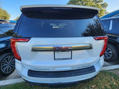 Used 2024 GMC Yukon Denali w/ Advanced Technology Package AWD/4WD image 5