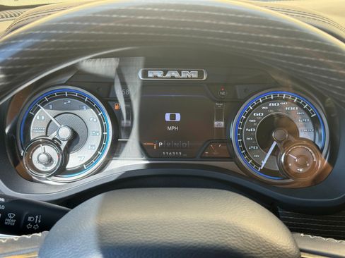 Used 2019 RAM 1500 Limited w/ Advanced Safety Group RWD image 18