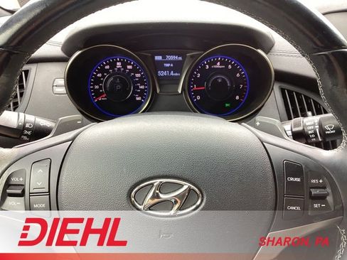 Used 2013 Hyundai Genesis 2.0T RWD image 11