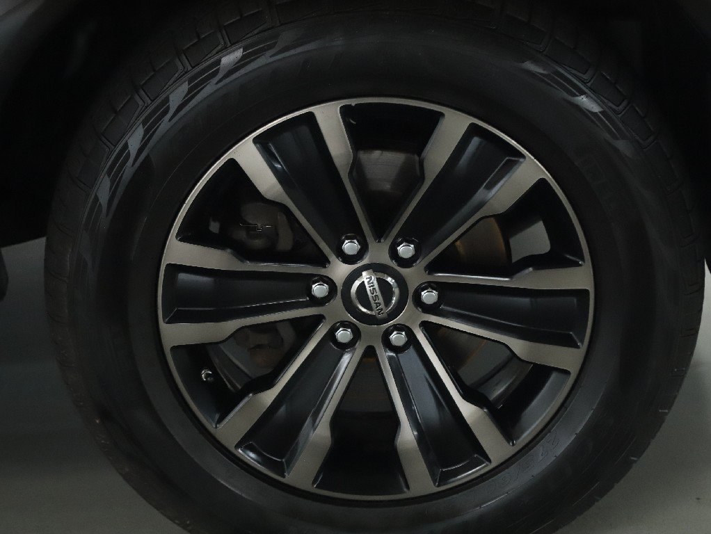 Used 2019 Nissan Armada Platinum w/ Cargo Package AWD/4WD image 10