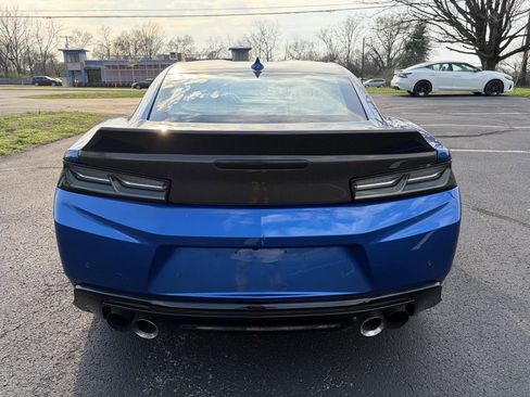 Used 2018 Chevrolet Camaro ZL1 image 7