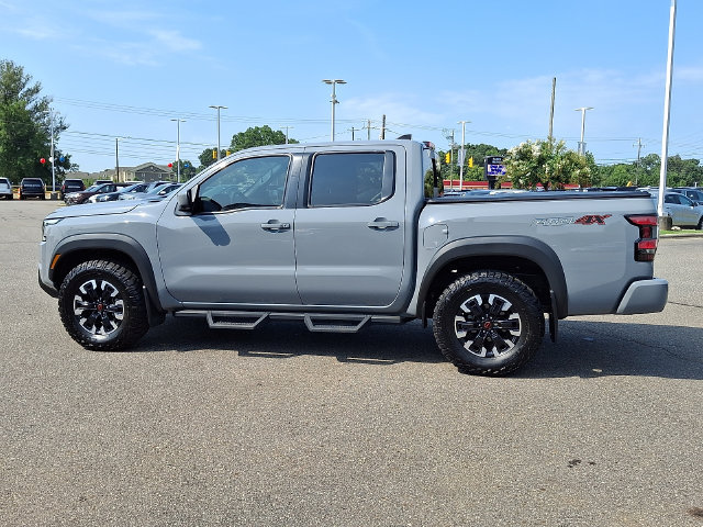 Used 2023 Nissan Frontier PRO-4X w/ Pro Convenience Package AWD/4WD image 8