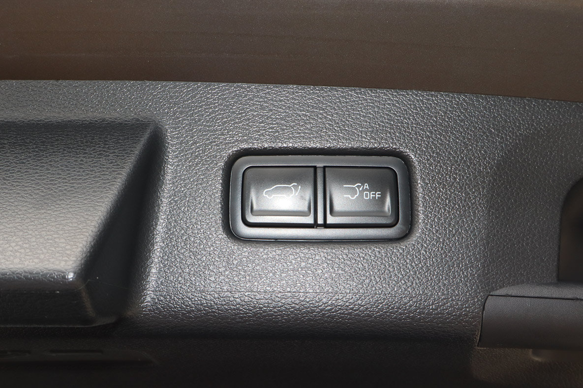 Used 2025 Kia Telluride S FWD image 21
