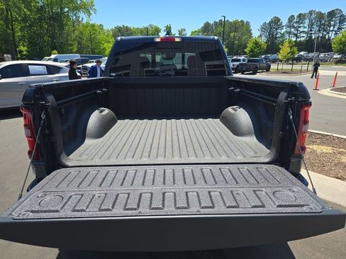 New 2026 RAM 1500 4x4 Crew Cab image 13