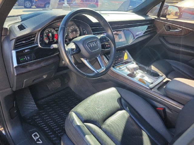 Used 2021 Audi Q7 3.0T Prestige AWD/4WD image 21