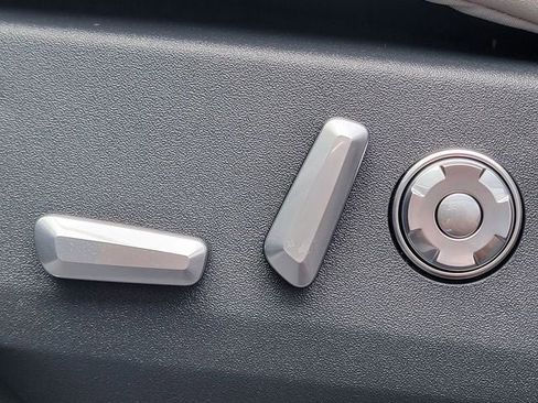 New 2025 Lincoln Navigator L Reserve image 5