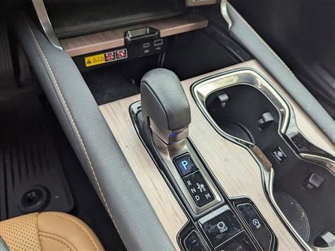 Used 2025 Lexus RX 350 Premium image 5