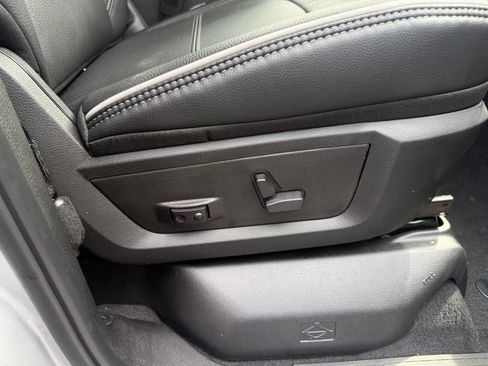 New 2026 RAM 2500 Laramie AWD/4WD image 64