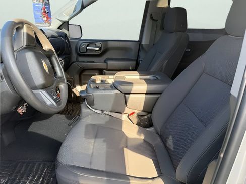 Used 2022 Chevrolet Silverado 1500 Custom RWD image 5